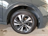  Volkswagen  Polo VOLKSWAGEN  / 2017 / 5P / BERLINA 1.0 TSI BUSINESS COMFORTLINE #17
