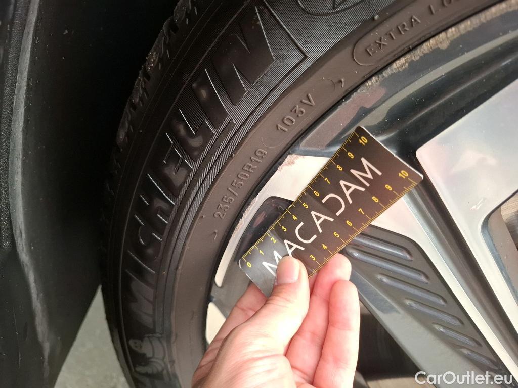  Hyundai  Tucson HYUNDAI  / 2020 / 5P / SUV 1.6 PHEV 265 HTRAC EXECUTIVE 4WD AUTO #3