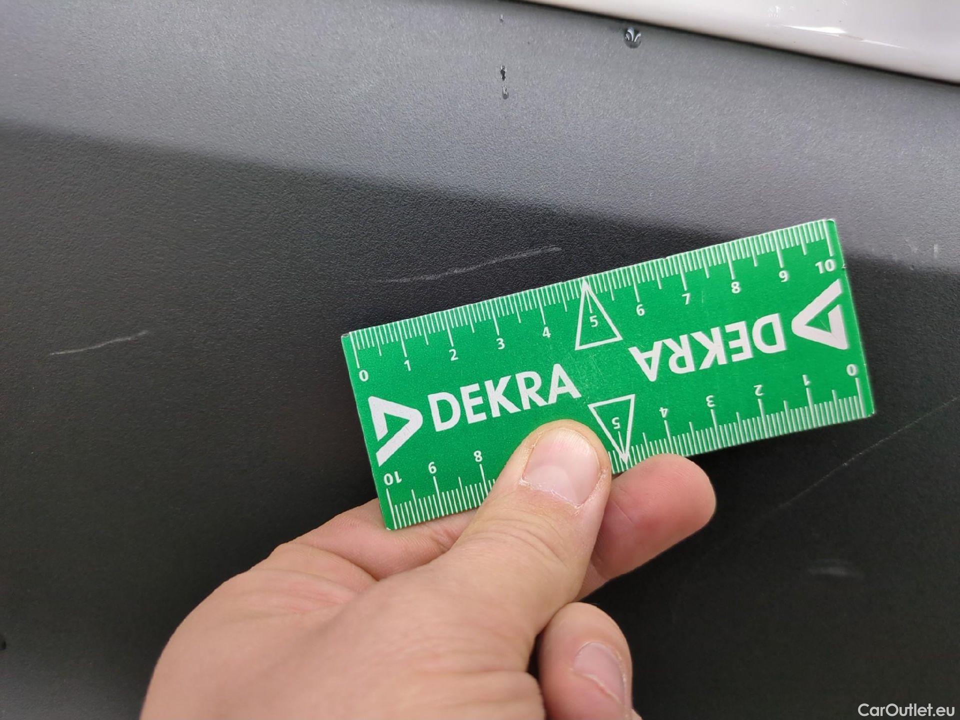  Toyota  Yaris Cross TOYOTA  Hybride / 2021 / 5P / SUV 1.5 HYBRID 116H DYNAMIC AUTO #37