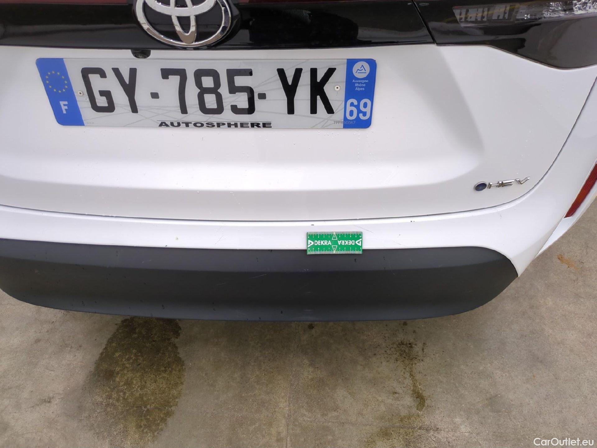  Toyota  Yaris Cross TOYOTA  Hybride / 2021 / 5P / SUV 1.5 HYBRID 116H DYNAMIC AUTO #33