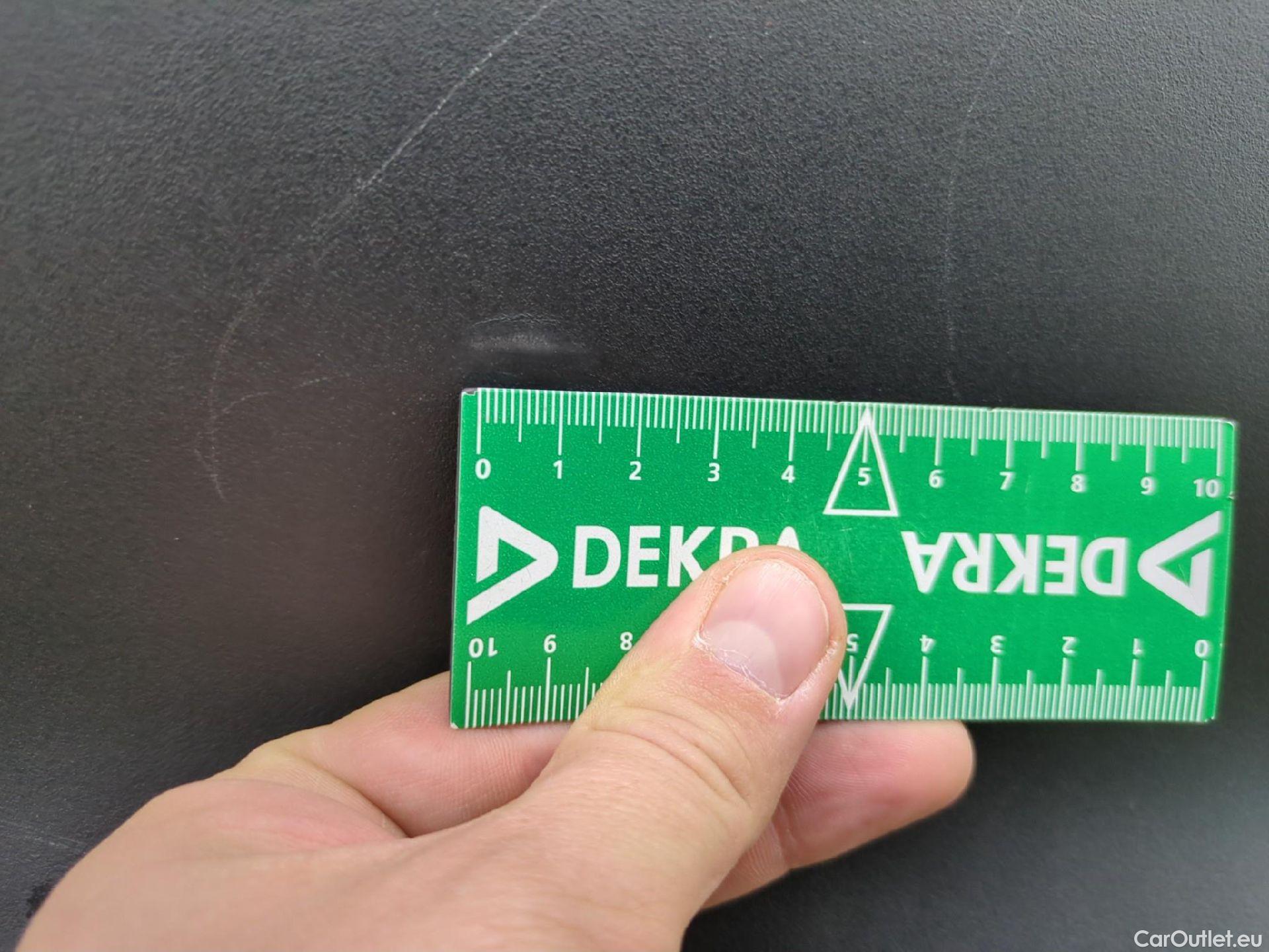  Toyota  Yaris Cross TOYOTA  Hybride / 2021 / 5P / SUV 1.5 HYBRID 116H DYNAMIC AUTO #39