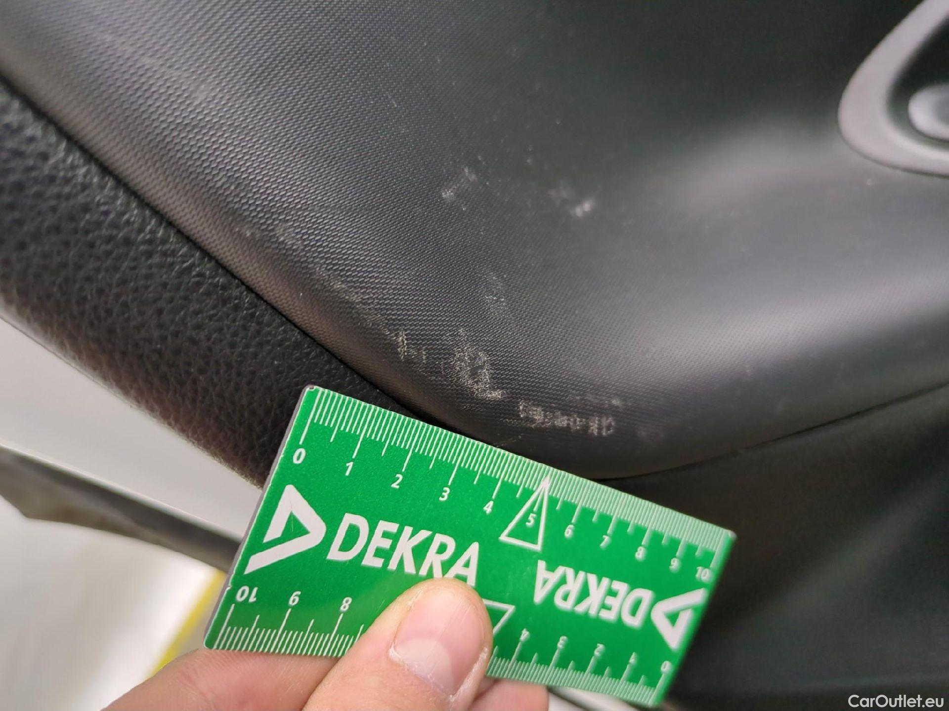  Toyota  Yaris Cross TOYOTA  Hybride / 2021 / 5P / SUV 1.5 HYBRID 116H DYNAMIC AUTO #6