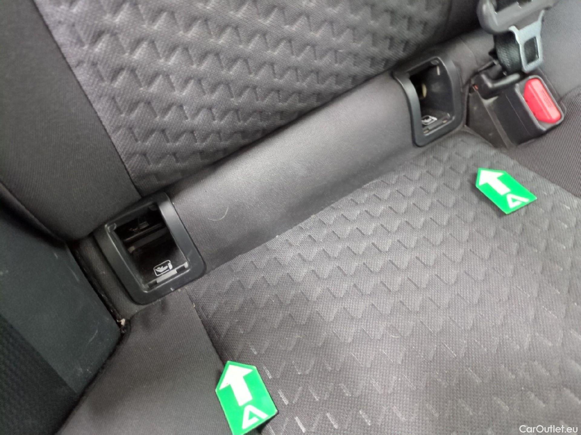  Toyota  Yaris Cross TOYOTA  Hybride / 2021 / 5P / SUV 1.5 HYBRID 116H DYNAMIC AUTO #17