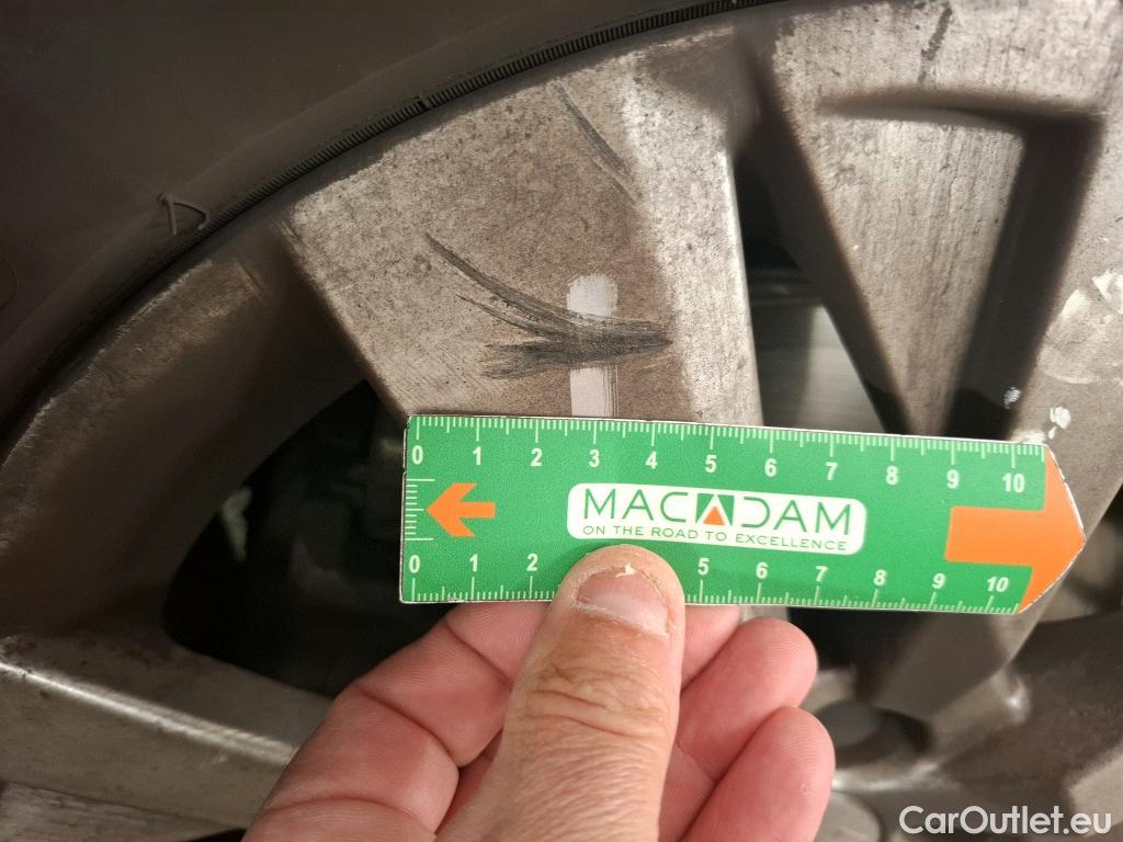  Peugeot  5008  Active Business 1.5 HDi 130CV BVA8 E6d #71