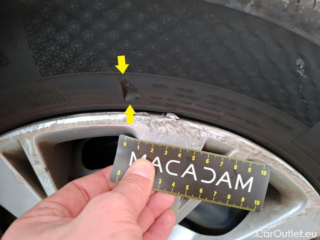  Peugeot  208  Affaire Premium 1.5 HDi 100CV BVM5 E6dT #25