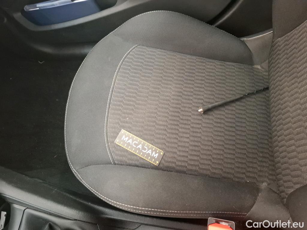  Peugeot  208  Active 1.2 PureTech 70CV BVM5 E6dT #47