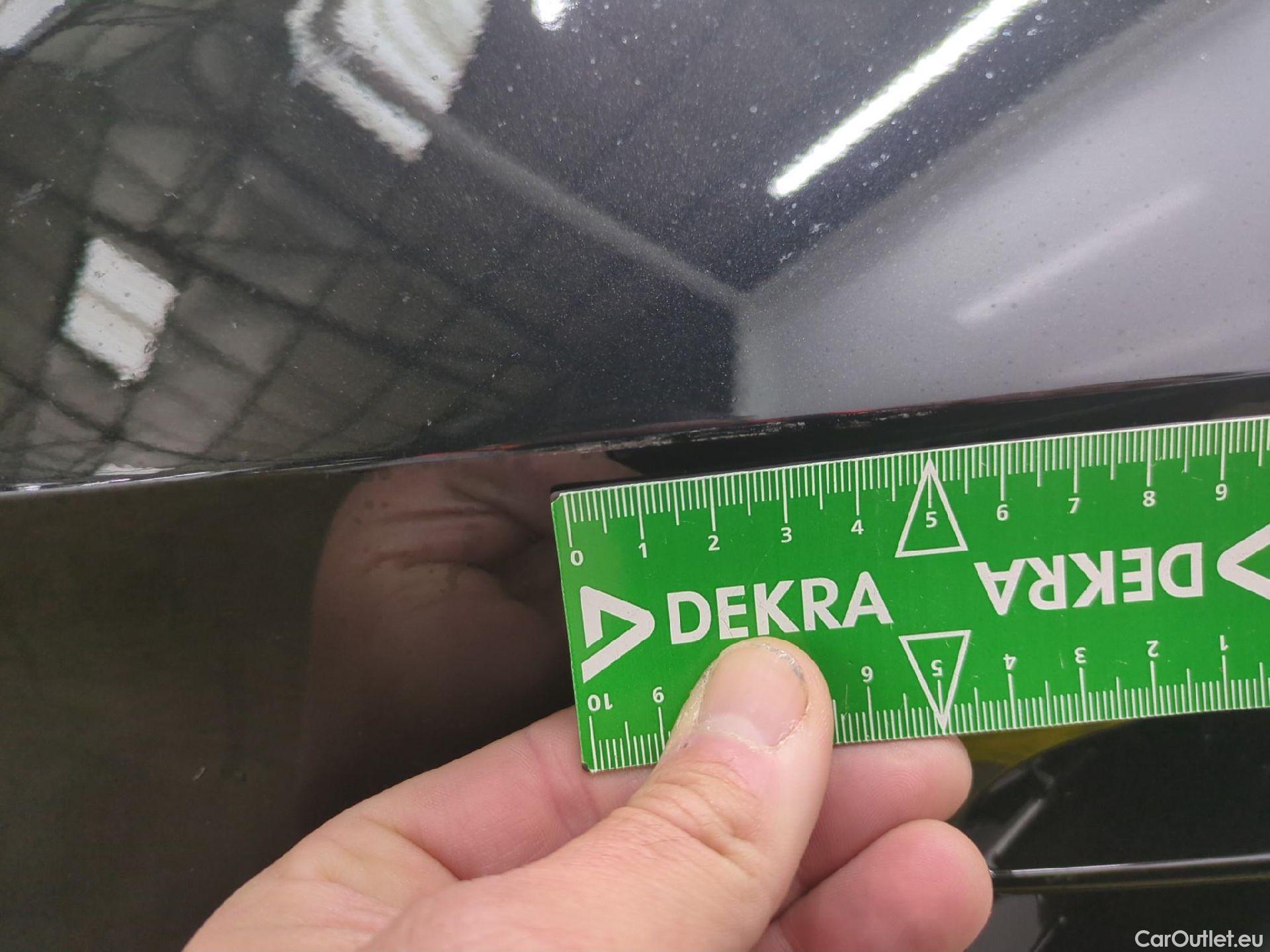  KIA  XCeed KIA  / 2019 / 5P / Crossover 1.6 GDI ISG ISG PHEV ACTIVE BUS DCT6 #6