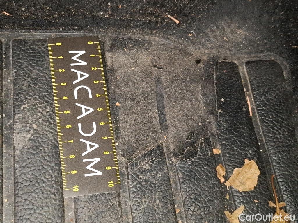  Renault  Kadjar RENAULT  / 2018 / 5P / Crossover Business TCe 140 EDC FAP #2