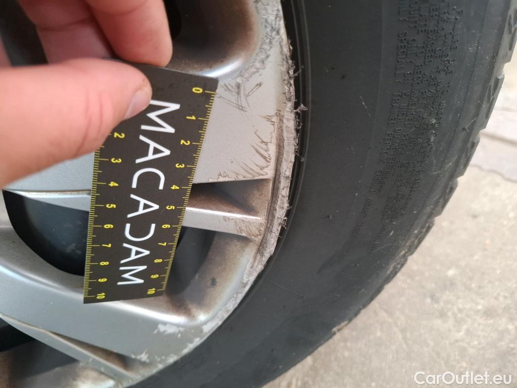  Peugeot  208  Active 1.2 PureTech 70CV BVM5 E6dT #46