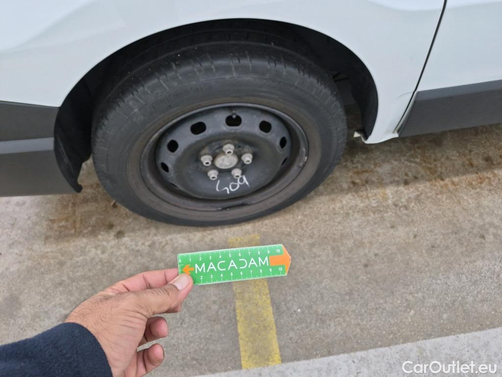  Renault  Trafic  Furgon Grand Confort L1H1 1200 1.6 dCi 125CV BVM6 E6 #25