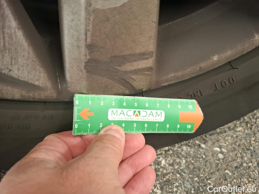  Peugeot  5008  Active Business 1.5 HDi 130CV BVA8 E6d #73