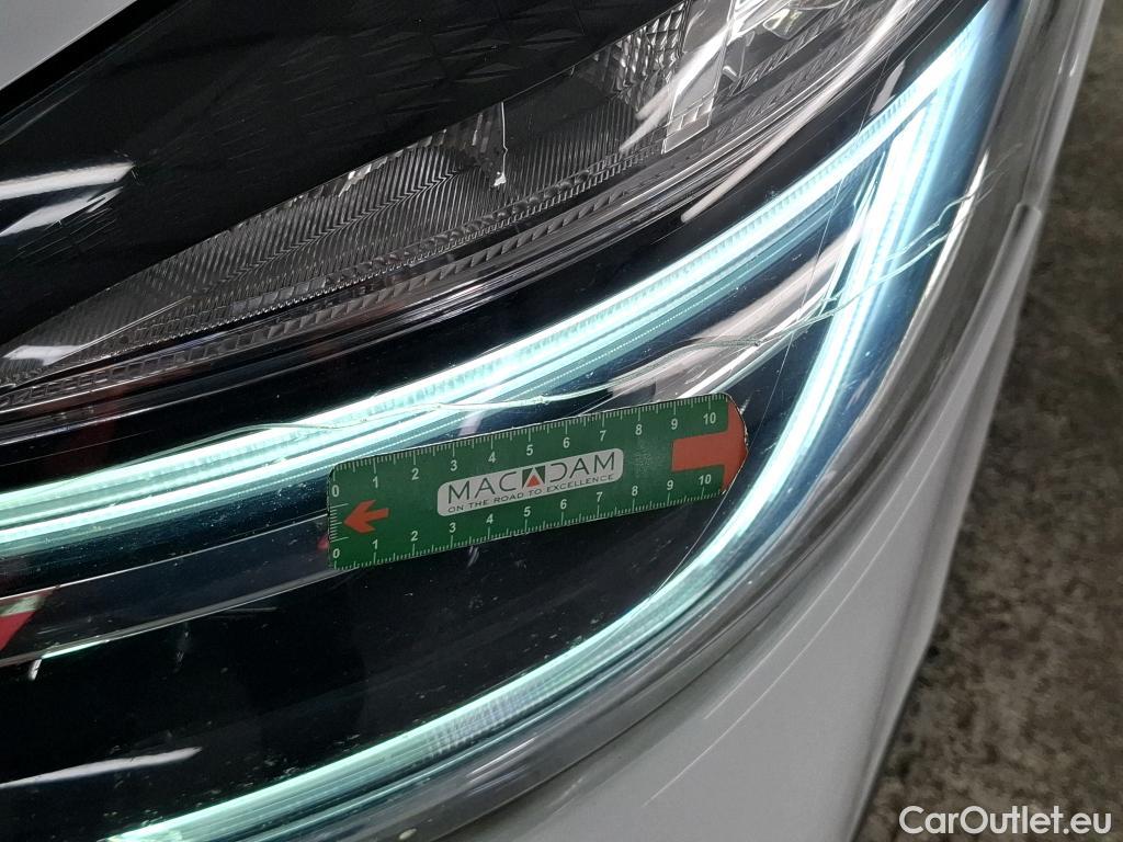  Renault  Trafic RENAULT  / 2019 / 4P / Fourgon tole CA GCF L2H1 1200 dCi 95 #2