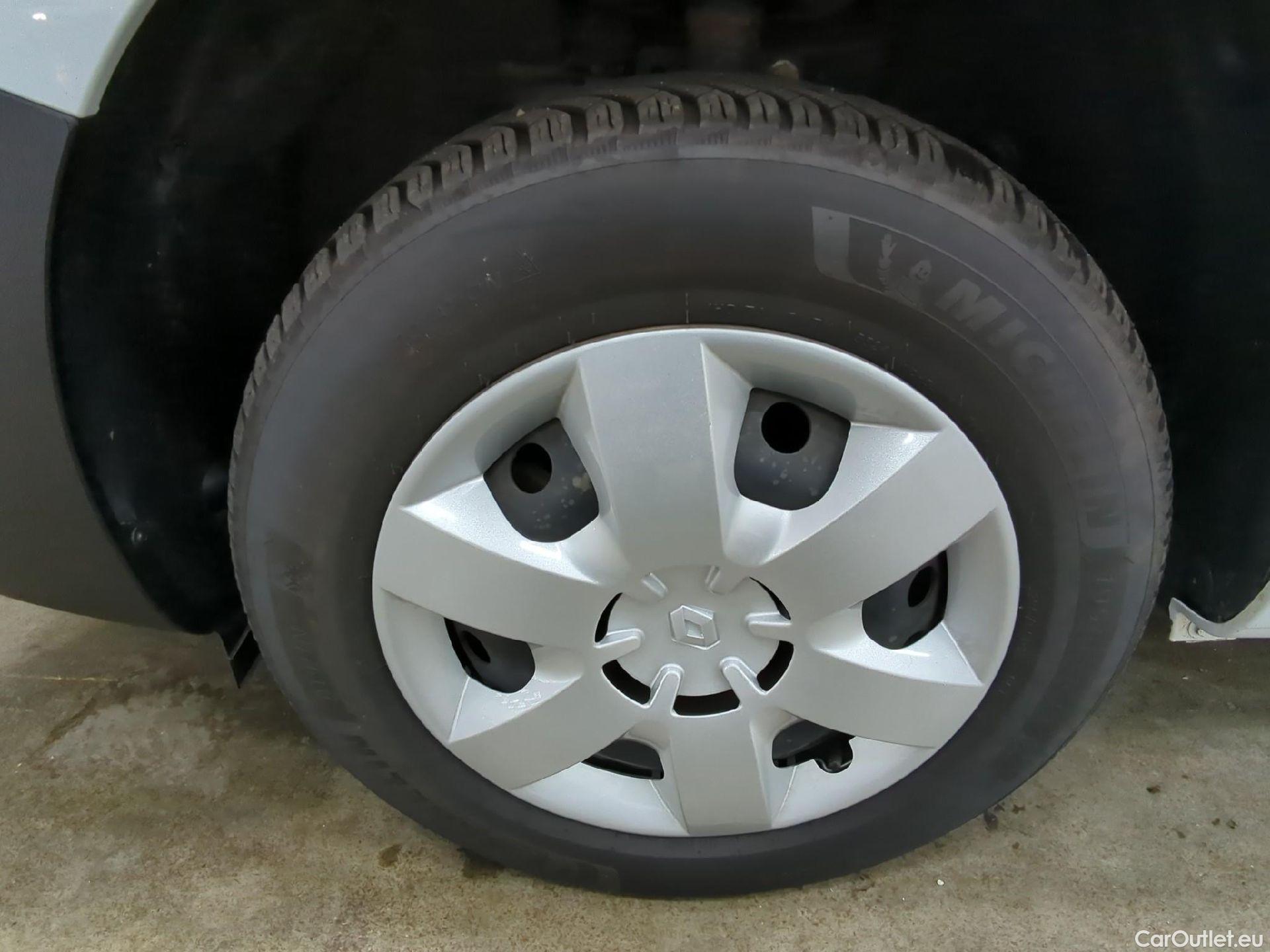  Renault  Kangoo  II Express Maxi Extra (Série Spéciale) 1.5 dCi 95CV BVM6 E6dT #2