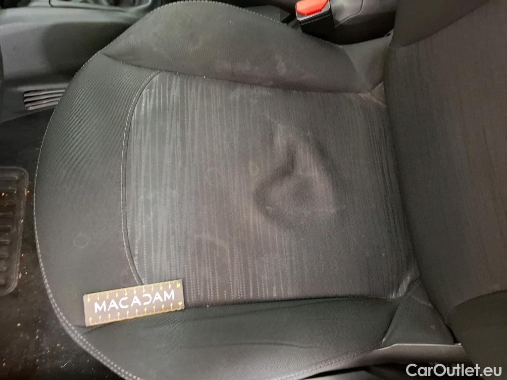  Peugeot  208  Affaire Premium 1.5 HDi 100CV BVM5 E6dT #55