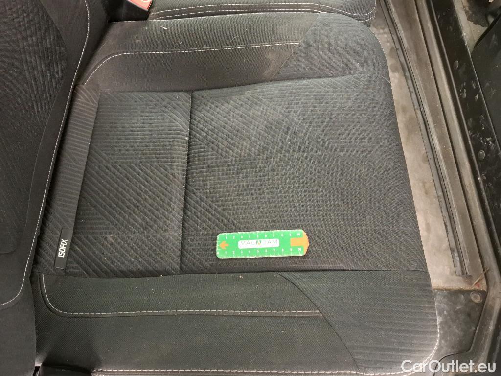  Renault  Trafic RENAULT  / 2019 / 4P / Fourgon tole CA GCF L2H1 1200 dCi 95 #31