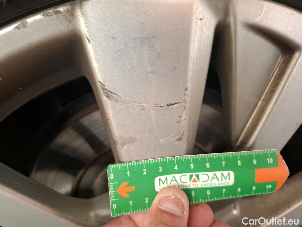  Peugeot  5008  Active Business 1.5 HDi 130CV BVA8 E6d #66