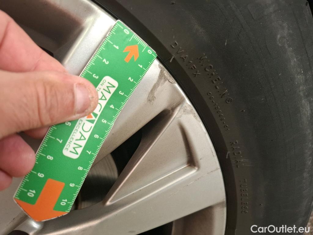  Peugeot  5008  Active Business 1.5 HDi 130CV BVA8 E6d #64