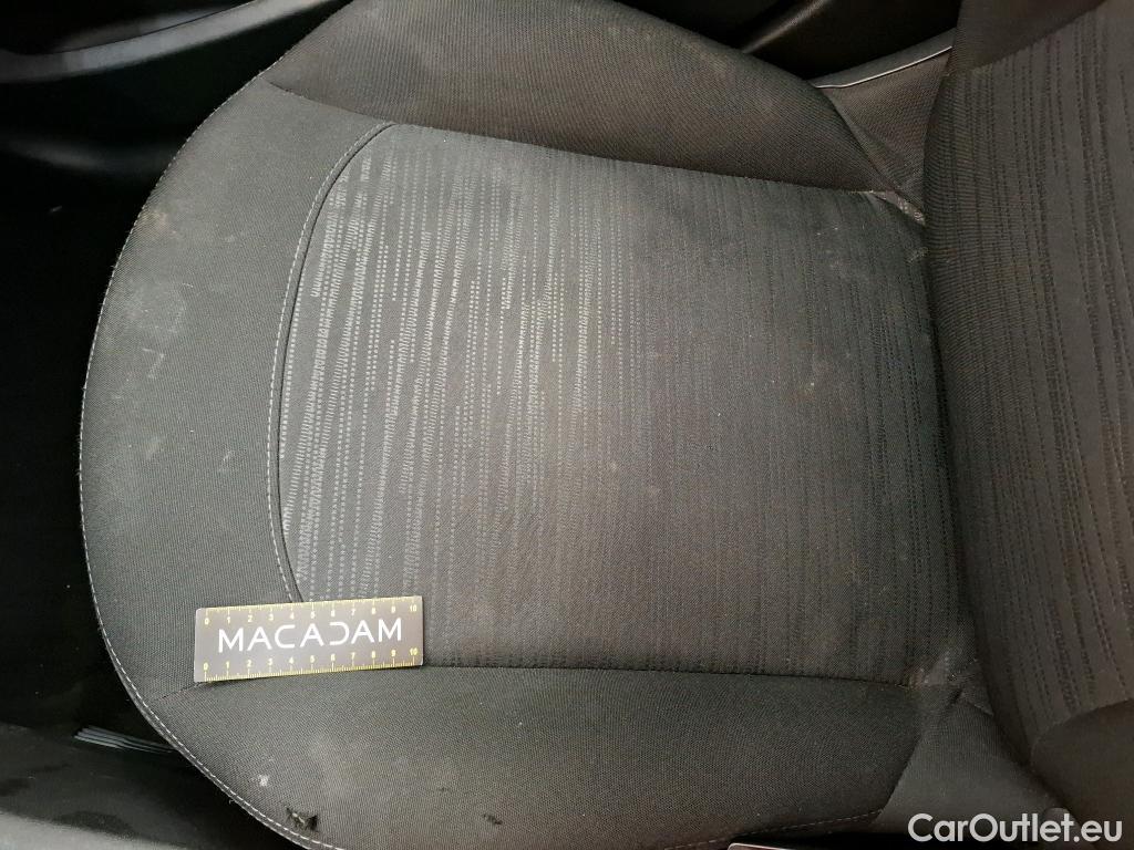  Peugeot  208  Affaire Premium 1.5 HDi 100CV BVM5 E6dT #54