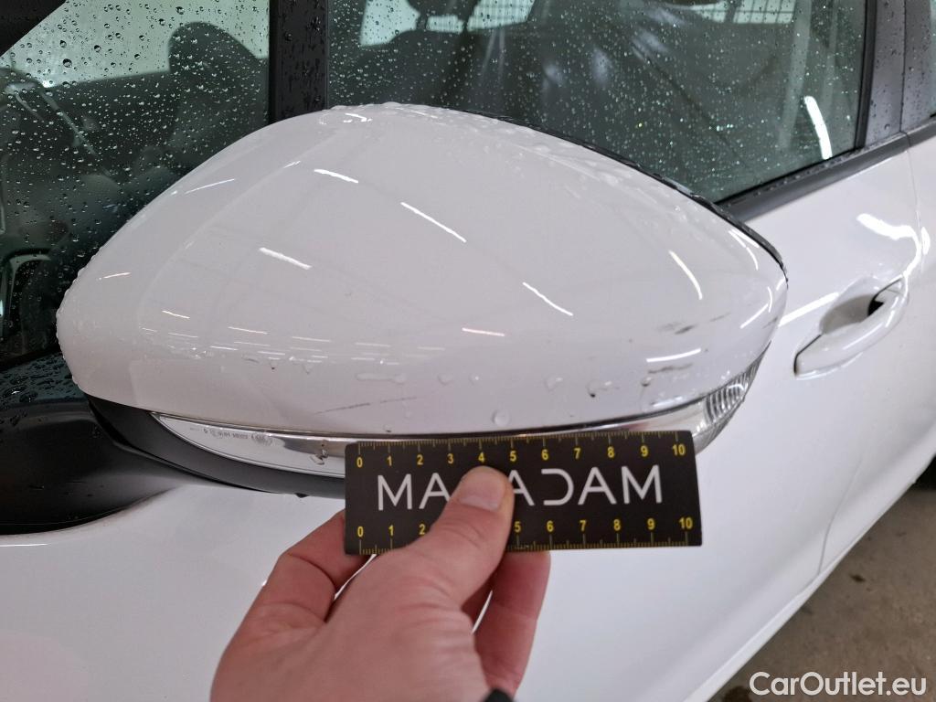  Peugeot  208  Affaire Premium 1.5 HDi 100CV BVM5 E6dT #51