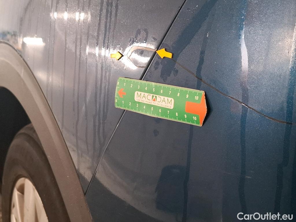  Peugeot  5008  Active Business 1.5 HDi 130CV BVA8 E6d #24