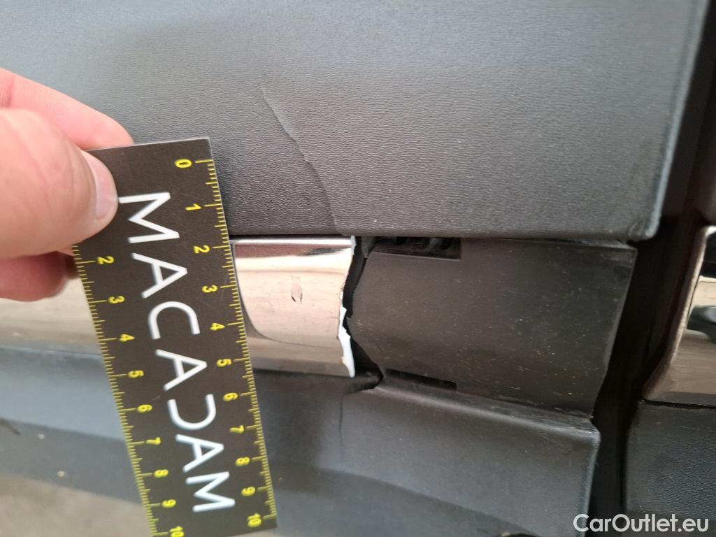  Renault  Kadjar RENAULT  / 2018 / 5P / Crossover Business TCe 140 EDC FAP #27