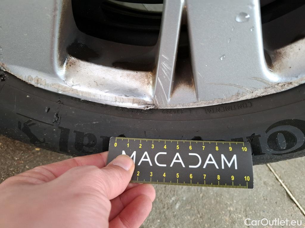  Peugeot  208  Affaire Premium 1.5 HDi 100CV BVM5 E6dT #48