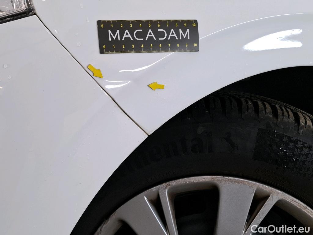  Peugeot  208  Affaire Premium 1.5 HDi 100CV BVM5 E6dT #17