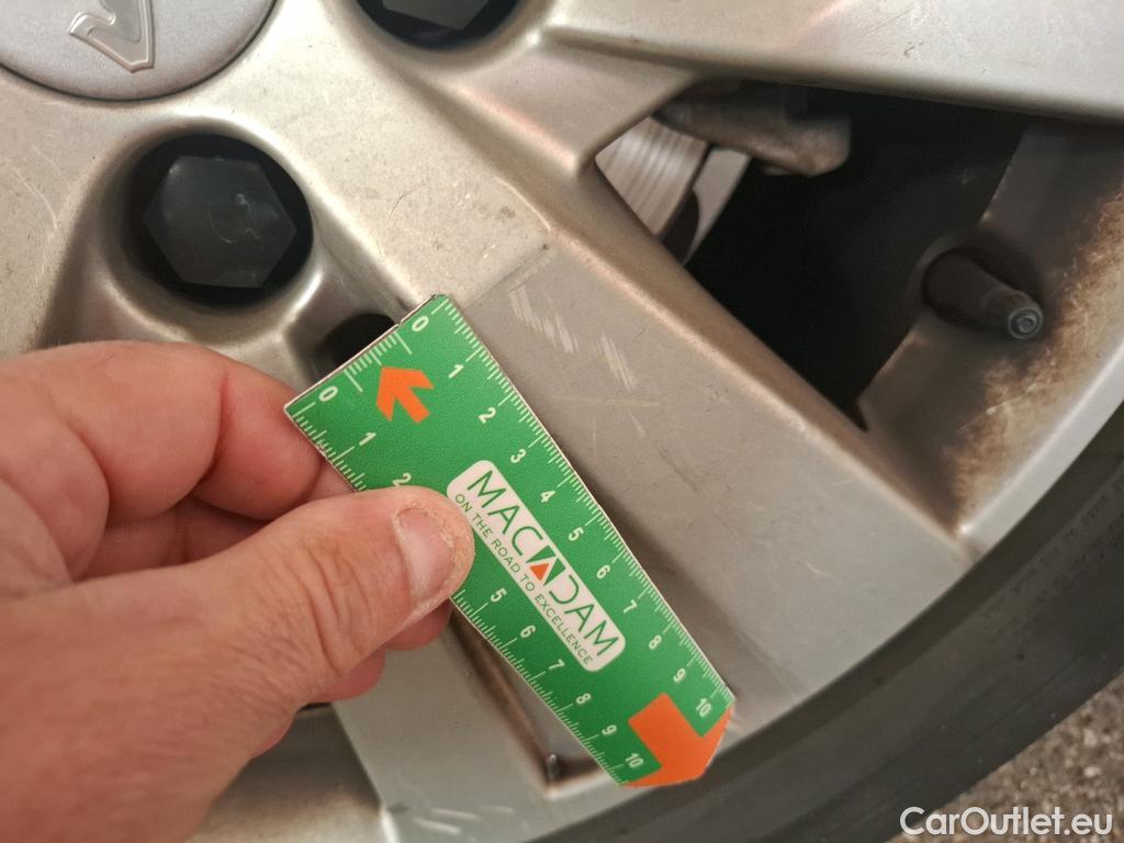  Peugeot  5008  Active Business 1.5 HDi 130CV BVA8 E6d #68