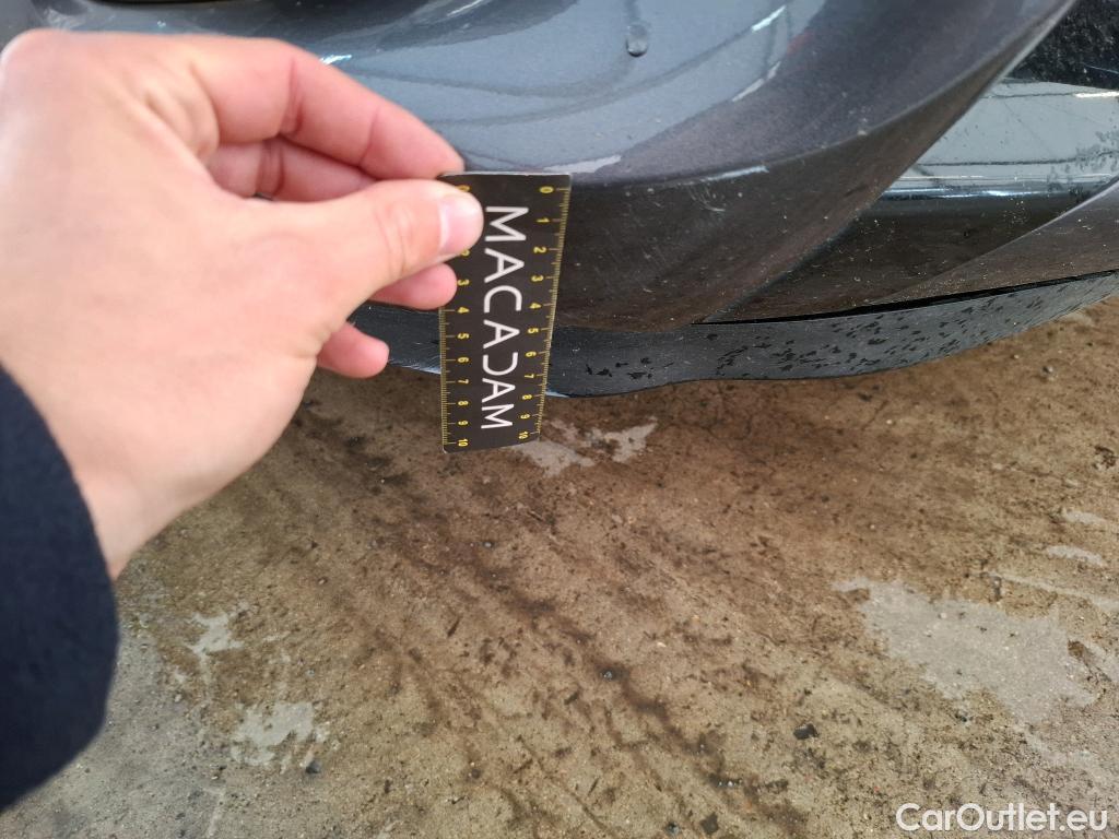  Toyota  Yaris TOYOTA  Hybride / 2017 / 5P / Berline 1.5 VVT-I HYBRID France Business #15