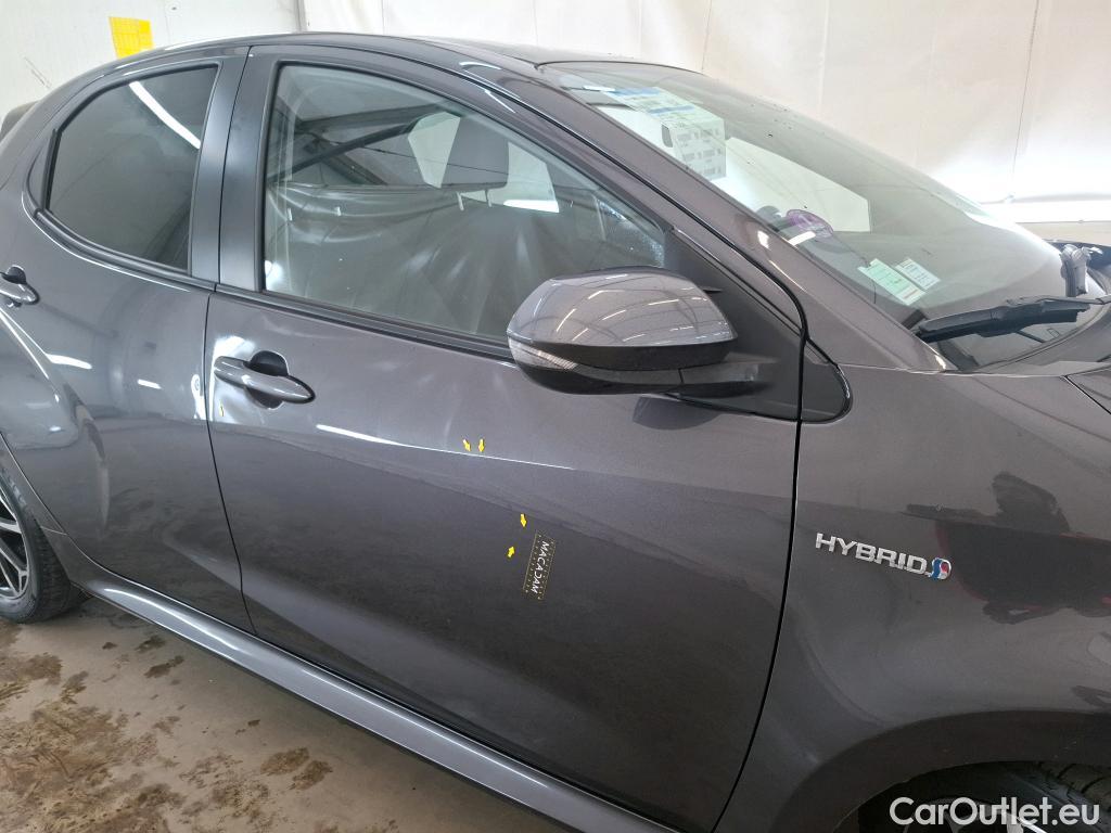  Toyota  Yaris TOYOTA  Hybride / 2019 / 5P / Berline Hybride 116h Design #18