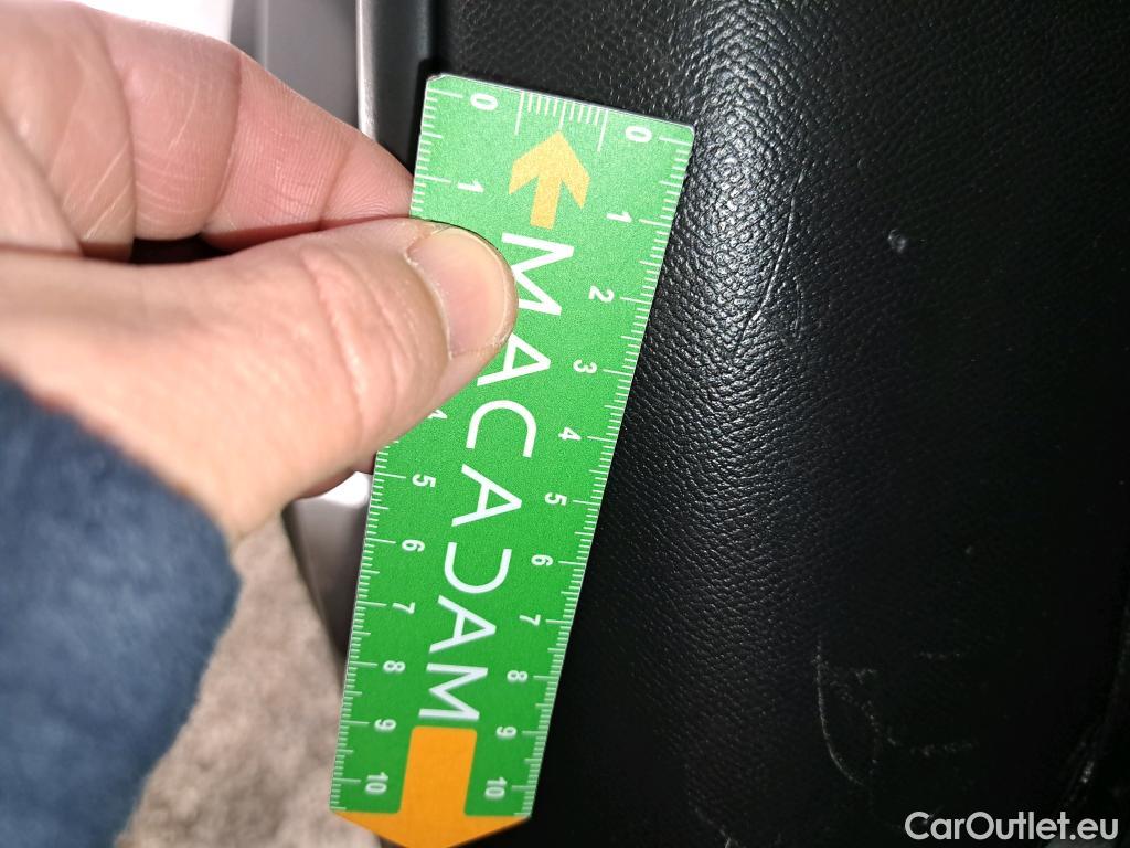  Peugeot  2008  Allure Pack 1.2 PureTech 100CV BVM6 E6d #32