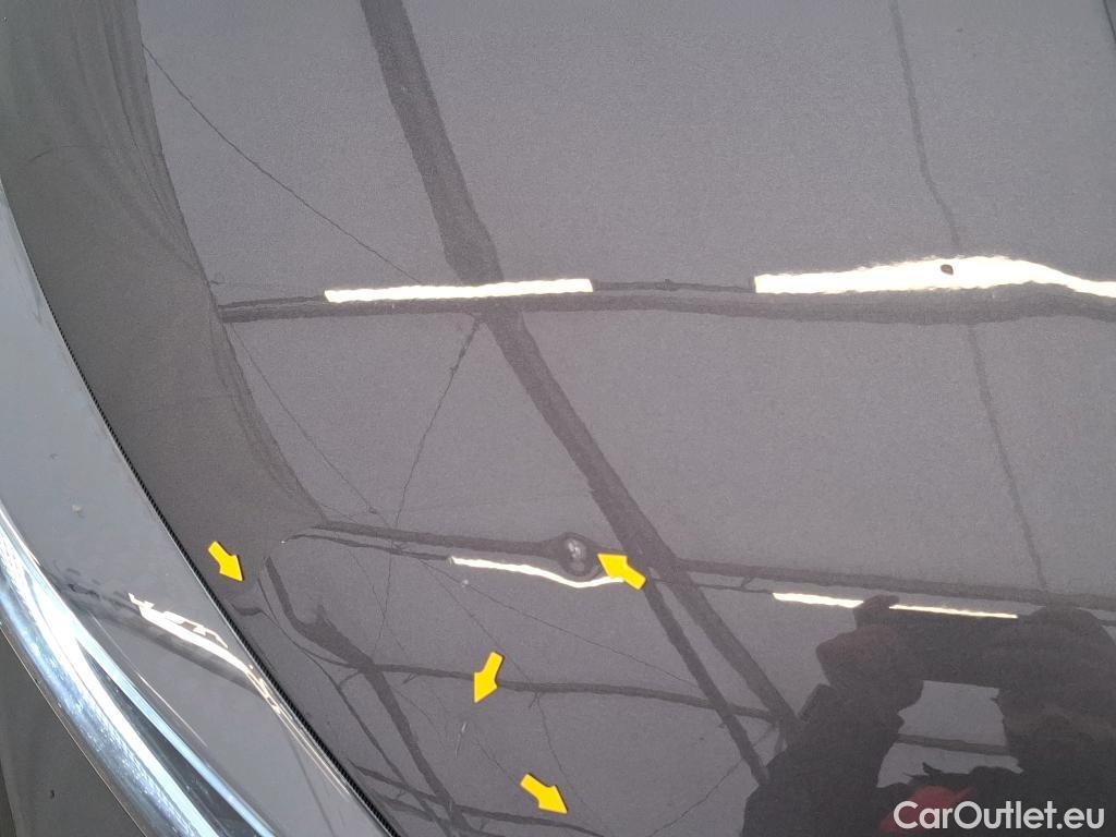  Toyota  Yaris TOYOTA  Hybride / 2019 / 5P / Berline Hybride 116h Design #8