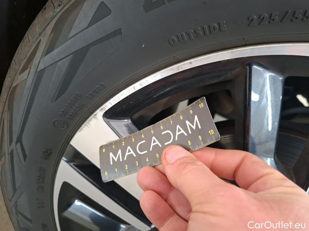  Peugeot  5008  Allure Business 2.0 HDi 180CV BVA8 E6dT #33