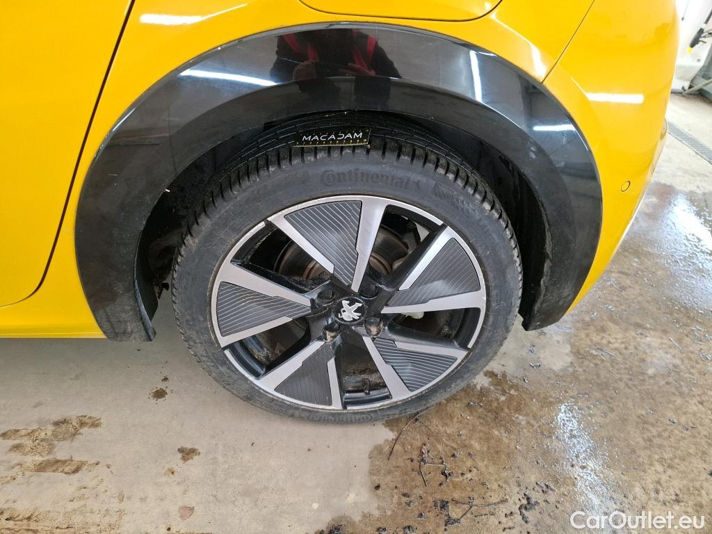  Peugeot  208  (e-) GT Pack 50kWh BVA #26