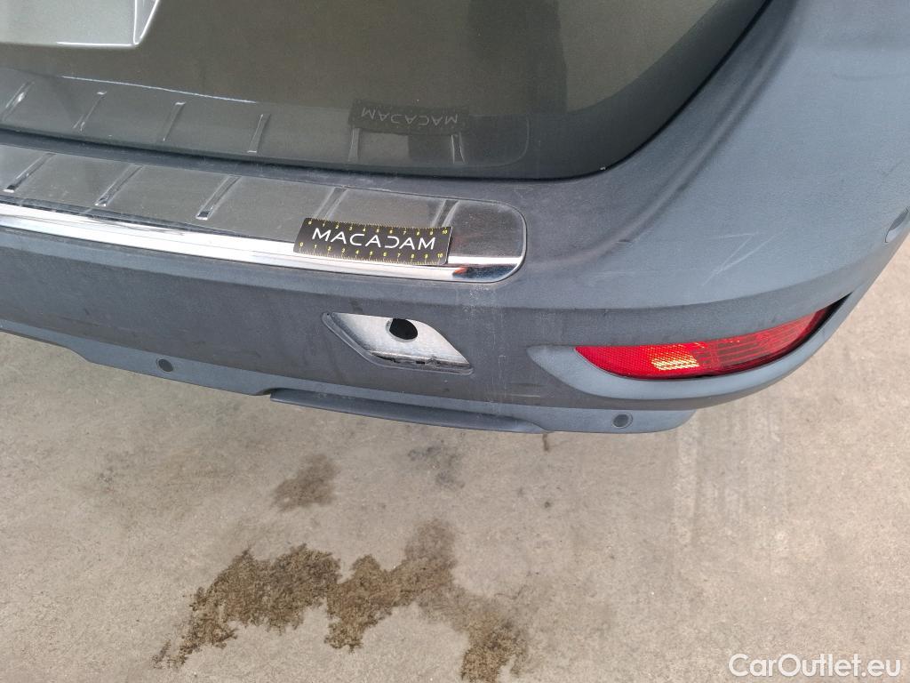  Peugeot  5008  Allure Business 2.0 HDi 180CV BVA8 E6dT #39