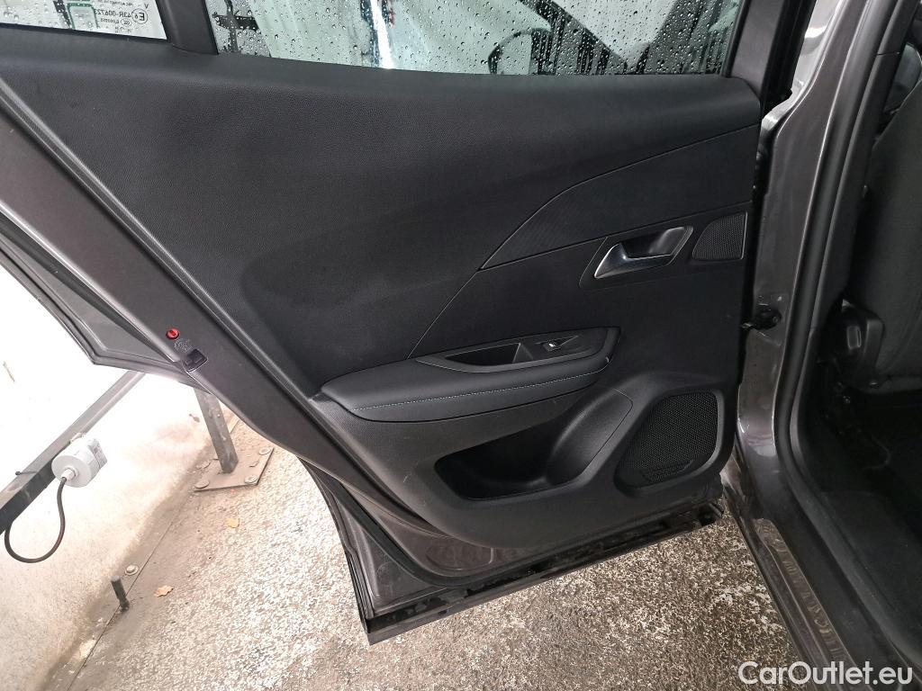  Peugeot  2008  Allure Pack 1.2 PureTech 100CV BVM6 E6d #27