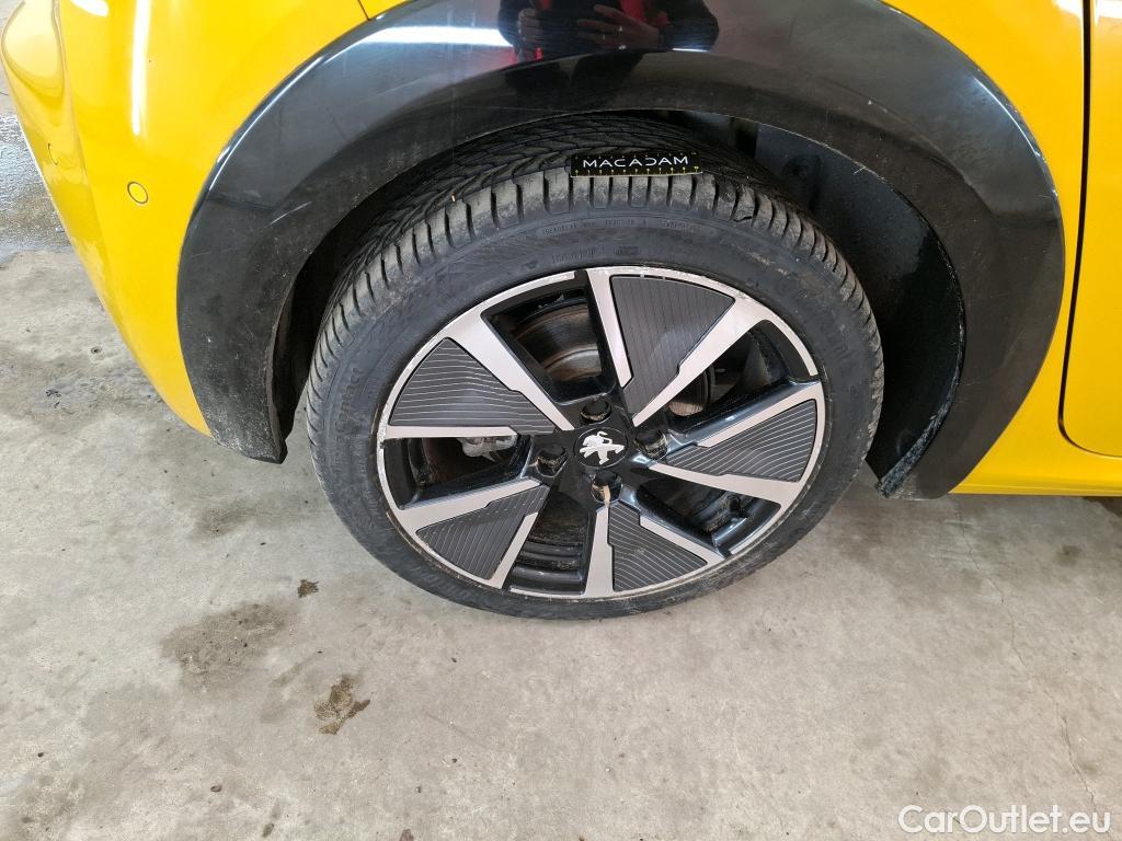  Peugeot  208  (e-) GT Pack 50kWh BVA #28