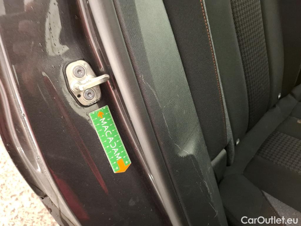  Peugeot  3008  II Active Pack 1.5 HDi 130CV BVA8 E6d #18