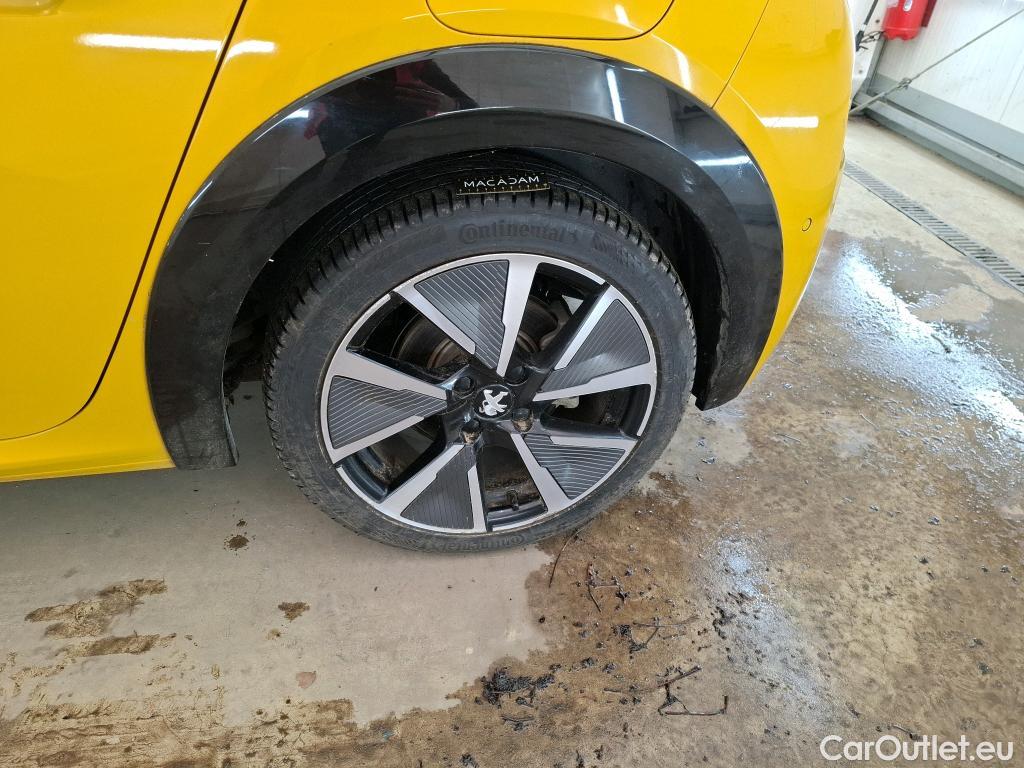  Peugeot  208  (e-) GT Pack 50kWh BVA #9