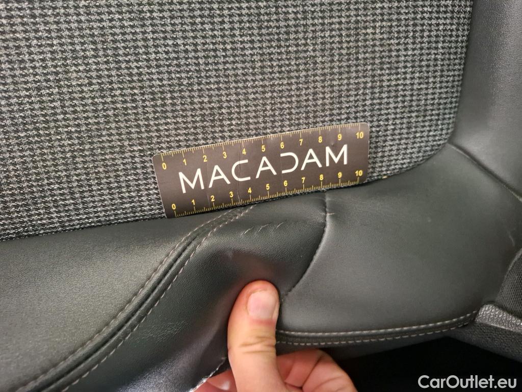  Peugeot  5008  Allure Business 2.0 HDi 180CV BVA8 E6dT #17