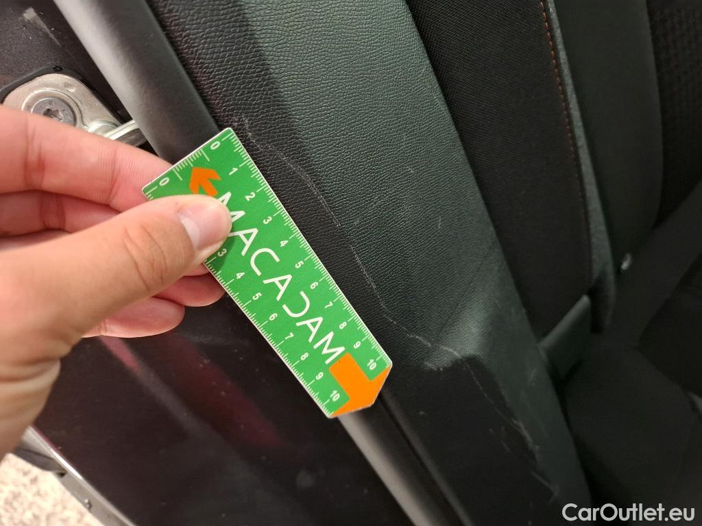  Peugeot  3008  II Active Pack 1.5 HDi 130CV BVA8 E6d #19