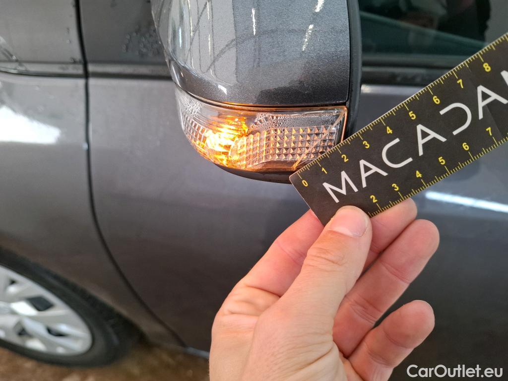  Toyota  Yaris TOYOTA  Hybride / 2017 / 5P / Berline 1.5 VVT-I HYBRID France Business #8