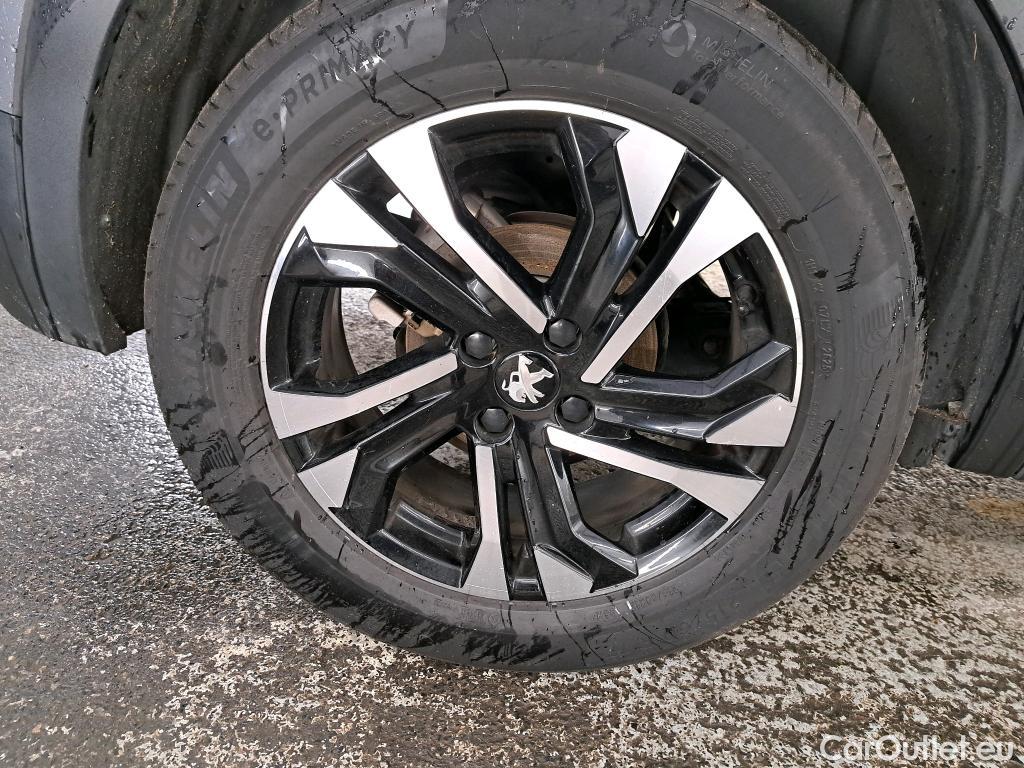  Peugeot  2008  Allure Pack 1.2 PureTech 100CV BVM6 E6d #20