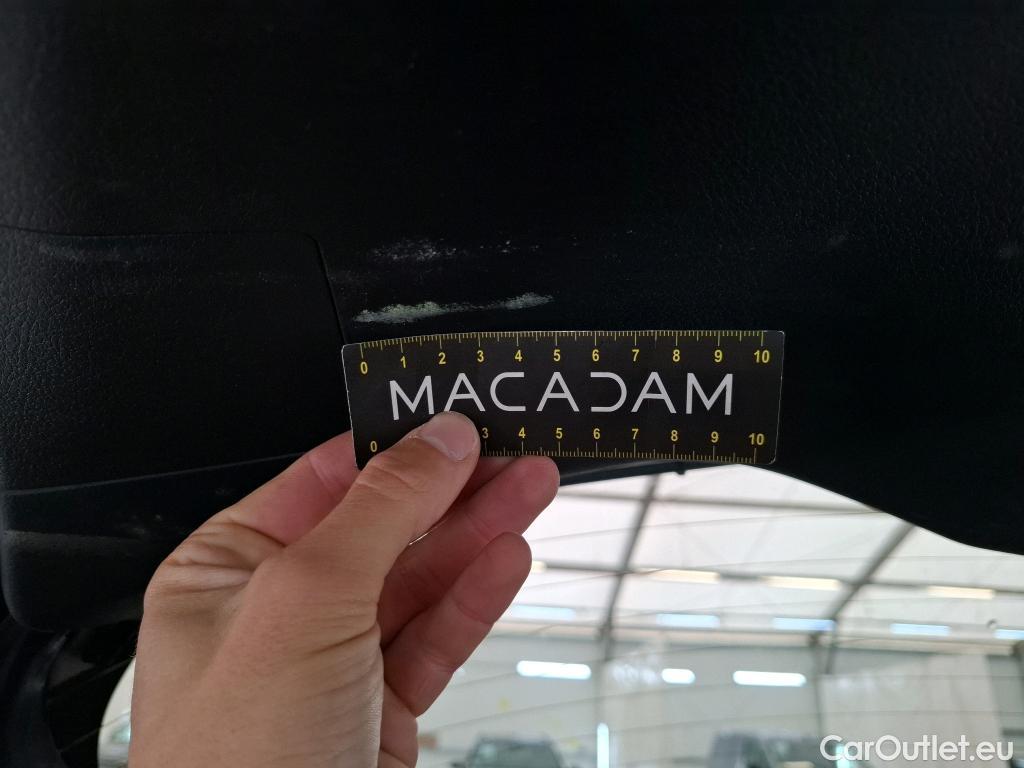  Toyota  Yaris TOYOTA  Hybride / 2017 / 5P / Berline 1.5 VVT-I HYBRID France Business #2