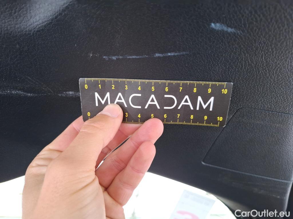  Toyota  Yaris TOYOTA  Hybride / 2017 / 5P / Berline 1.5 VVT-I HYBRID France Business #5