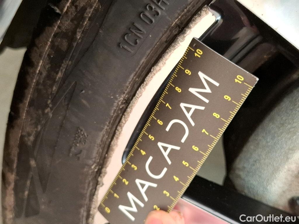  Peugeot  208  (e-) GT Pack 50kWh BVA #7