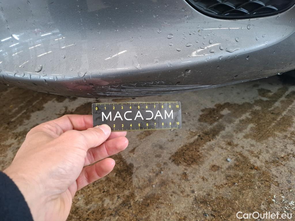  Mercedes  A-Klasse MERCEDES-BENZ Classe A Compact / 2018 / 5P / Berline A 180 Progressive Line #14