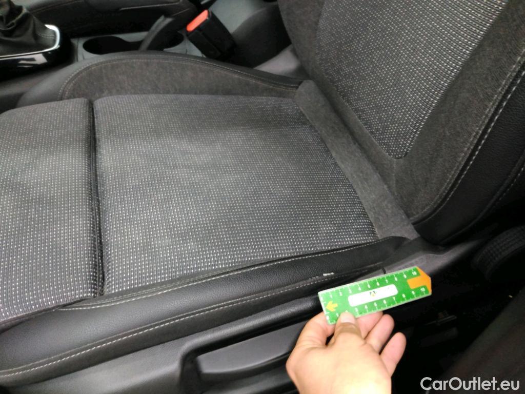  Opel  Crossland  X Elegance 1.2 Turbo 110CV BVM6 E6d #1