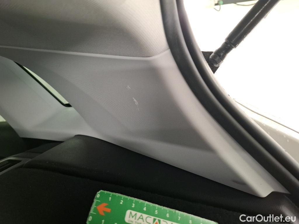  Opel   Grandland X Grandland X Elegance Business 1.5 130CV BVA8 E6d #7