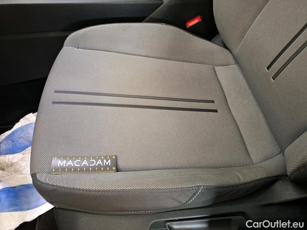  Seat  Leon  Business 1.0 TSI 110CV BVM6 E6d #11